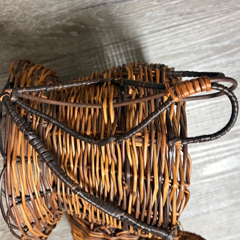 Vintage Wicker Rabbit Basket Woven Animal Planter Figurine Brown Rustic Decor - Picture 6 of 12